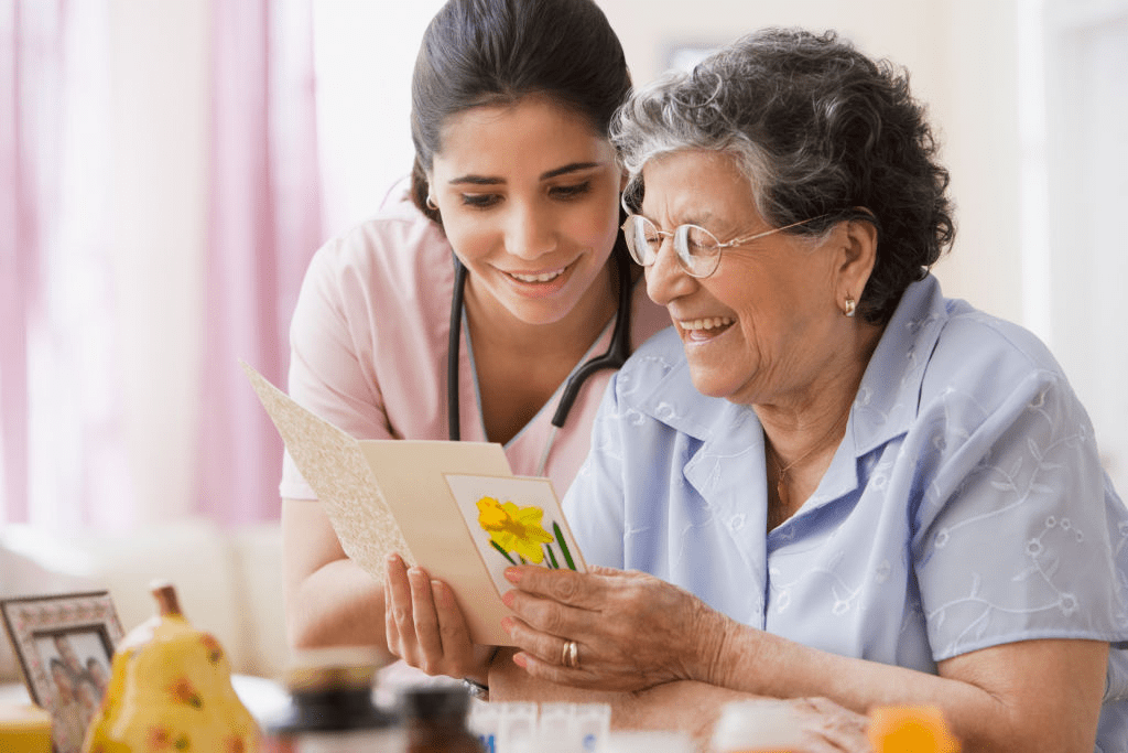 Cuidadora atenciosa da Cuidado e Carinho em Ribeirão Preto
